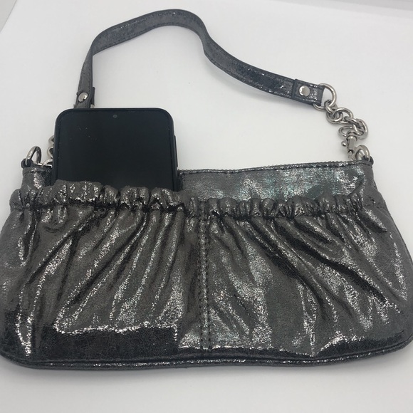 Express silver clutch with wristlet or shoulder strap - Picture 6 of 8